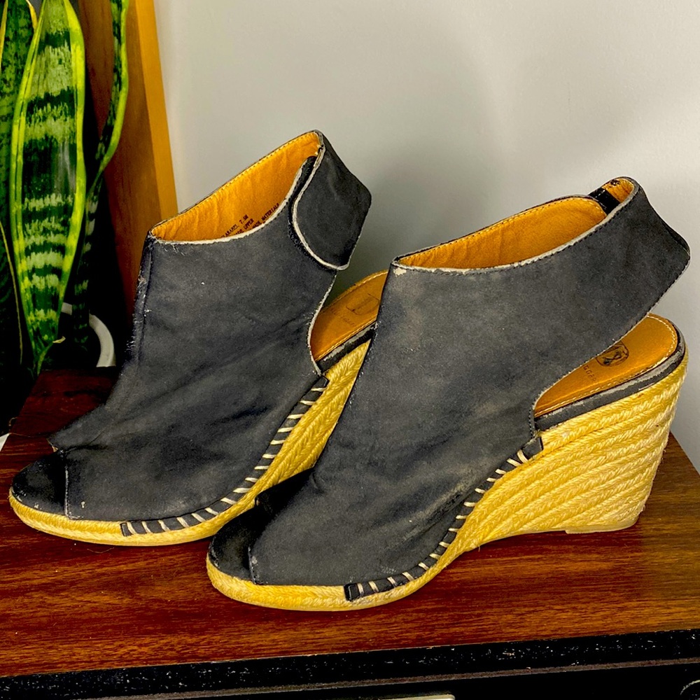 Kelsi Dagger Wedge Espadrille Heel Size 8